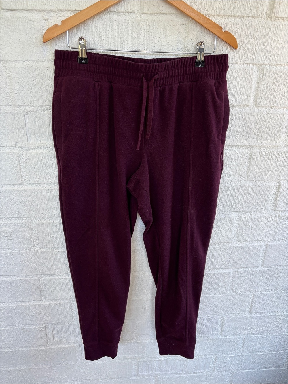 Mondetta Burgundy Drawstring Jogger Sweatpants sz L